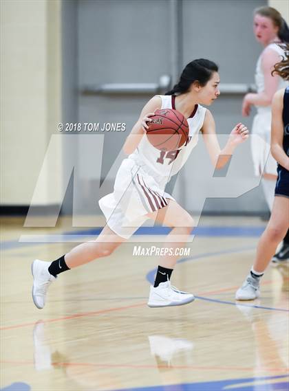 Thumbnail 2 in Kentlake vs Rogers (WIAA 4A Regional Playoff) photogallery.
