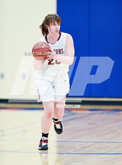 Thumbnail 2 in Kentlake vs Rogers (WIAA 4A Regional Playoff) photogallery.
