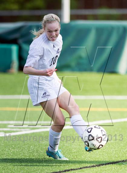 Thumbnail 3 in Cardinal Gibbons vs. White Oak (NCHSAA 3A Playoff) photogallery.