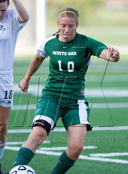 Thumbnail 3 in Cardinal Gibbons vs. White Oak (NCHSAA 3A Playoff) photogallery.