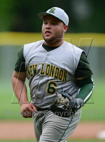 Thumbnail 1 in New London @ North Haven (CIAC Class L First Round) photogallery.