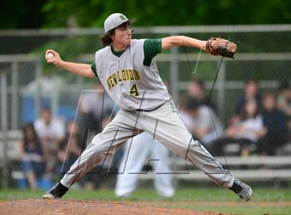 Thumbnail 2 in New London @ North Haven (CIAC Class L First Round) photogallery.