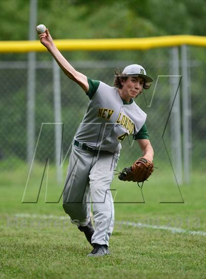 Thumbnail 2 in New London @ North Haven (CIAC Class L First Round) photogallery.