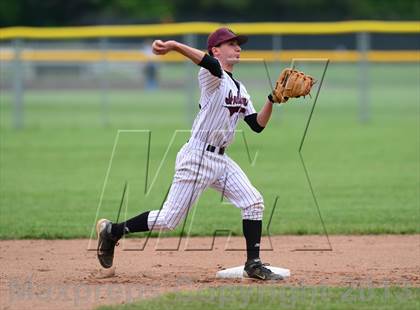 Thumbnail 2 in New London @ North Haven (CIAC Class L First Round) photogallery.