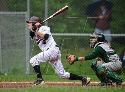 Thumbnail 3 in New London @ North Haven (CIAC Class L First Round) photogallery.