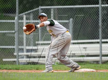 Thumbnail 3 in New London @ North Haven (CIAC Class L First Round) photogallery.