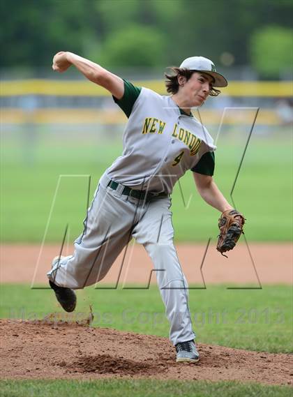 Thumbnail 1 in New London @ North Haven (CIAC Class L First Round) photogallery.