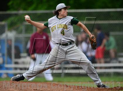 Thumbnail 3 in New London @ North Haven (CIAC Class L First Round) photogallery.