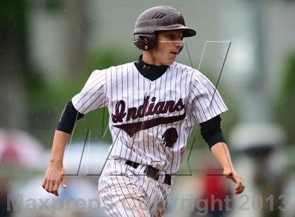 Thumbnail 2 in New London @ North Haven (CIAC Class L First Round) photogallery.
