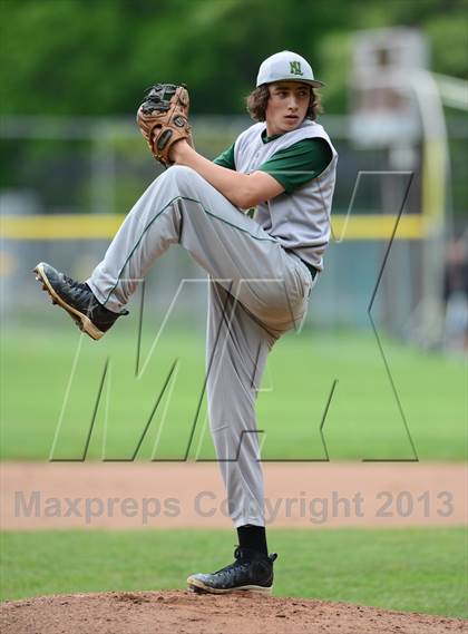 Thumbnail 2 in New London @ North Haven (CIAC Class L First Round) photogallery.