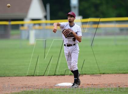 Thumbnail 2 in New London @ North Haven (CIAC Class L First Round) photogallery.