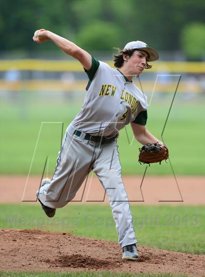 Thumbnail 1 in New London @ North Haven (CIAC Class L First Round) photogallery.