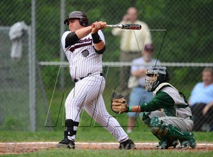 Thumbnail 3 in New London @ North Haven (CIAC Class L First Round) photogallery.
