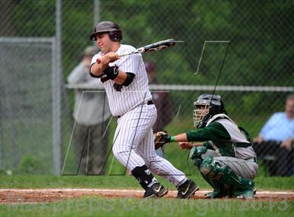 Thumbnail 3 in New London @ North Haven (CIAC Class L First Round) photogallery.