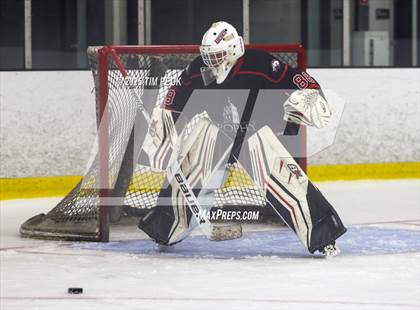 Thumbnail 3 in JV: Orange Lutheran @ Brophy College Prep photogallery.