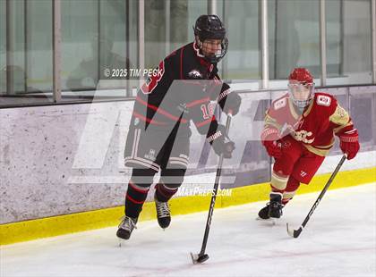 Thumbnail 3 in JV: Orange Lutheran @ Brophy College Prep photogallery.