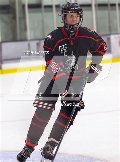Thumbnail 3 in JV: Orange Lutheran @ Brophy College Prep photogallery.