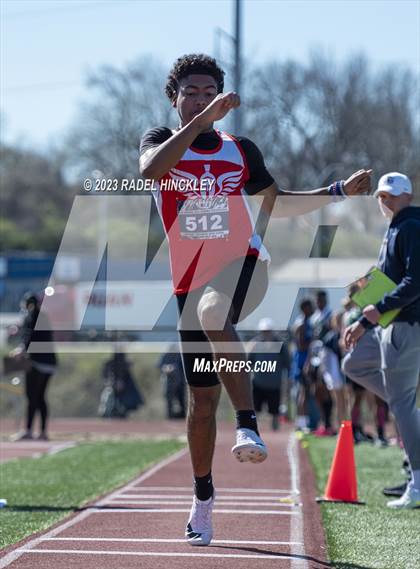 Thumbnail 2 in Bill Summa Invitational photogallery.