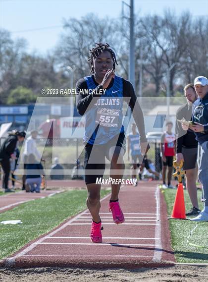 Thumbnail 2 in Bill Summa Invitational photogallery.