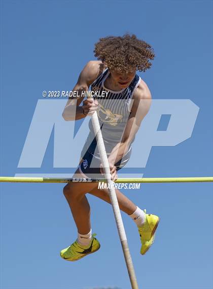 Thumbnail 1 in Bill Summa Invitational photogallery.
