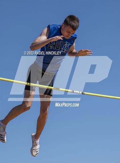 Thumbnail 3 in Bill Summa Invitational photogallery.