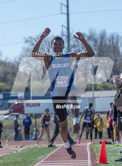Thumbnail 1 in Bill Summa Invitational photogallery.