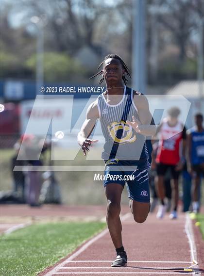 Thumbnail 1 in Bill Summa Invitational photogallery.