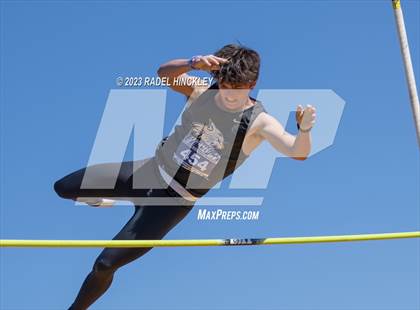Thumbnail 2 in Bill Summa Invitational photogallery.
