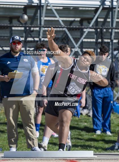 Thumbnail 3 in Bill Summa Invitational photogallery.