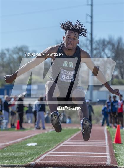 Thumbnail 1 in Bill Summa Invitational photogallery.