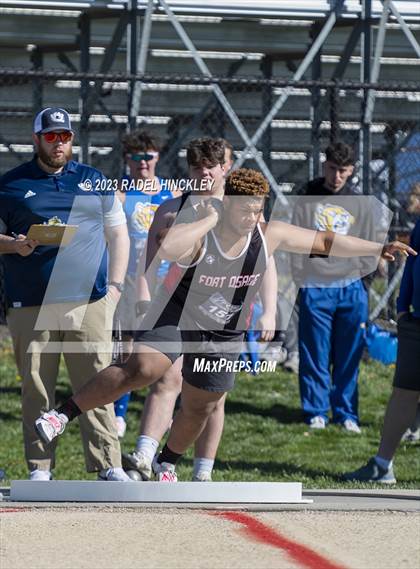 Thumbnail 2 in Bill Summa Invitational photogallery.