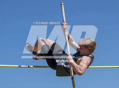 Thumbnail 1 in Bill Summa Invitational photogallery.