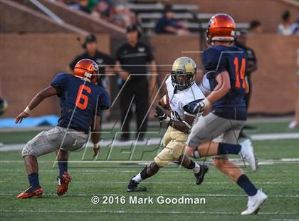 Thumbnail 3 in Foster @ Seven Lakes photogallery.