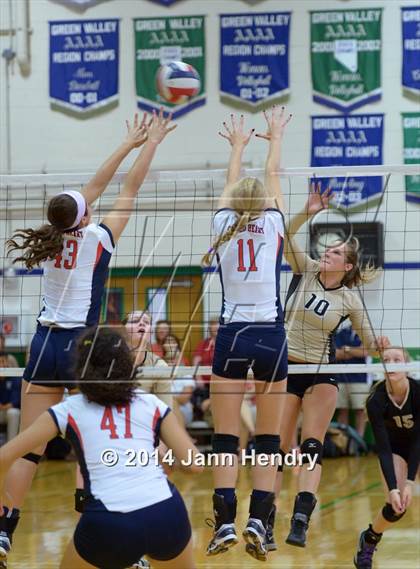 Thumbnail 3 in Sacred Heart vs. Desert Hills (Durango Fall Classic) photogallery.