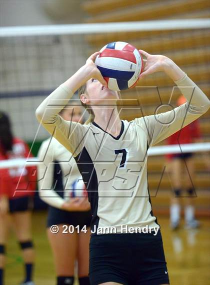 Thumbnail 1 in Sacred Heart vs. Desert Hills (Durango Fall Classic) photogallery.