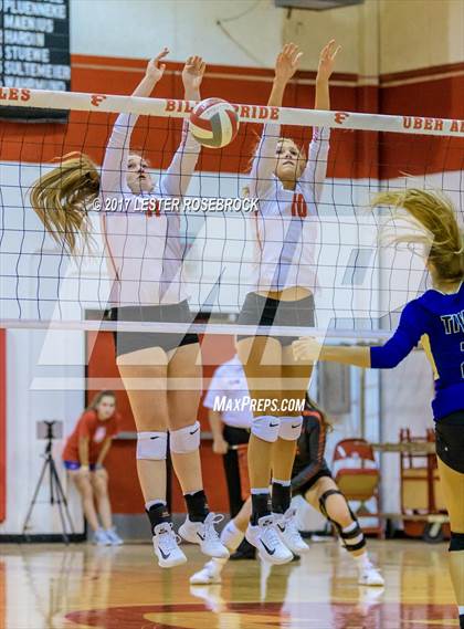 Thumbnail 2 in Tivy @ Fredericksburg photogallery.