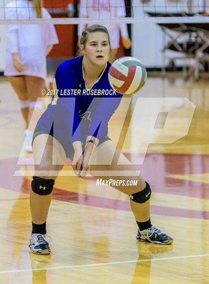 Thumbnail 2 in Tivy @ Fredericksburg photogallery.