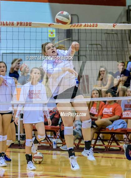 Thumbnail 2 in Tivy @ Fredericksburg photogallery.