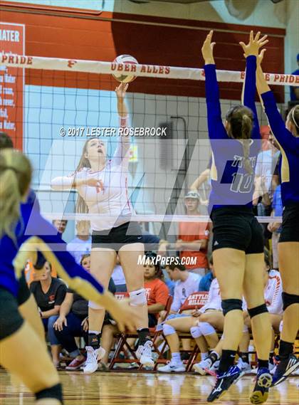 Thumbnail 3 in Tivy @ Fredericksburg photogallery.