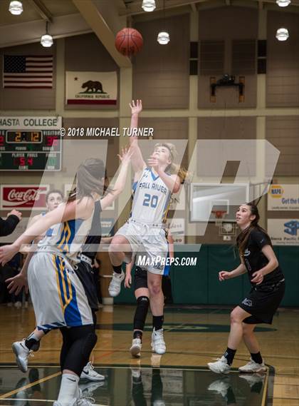 Thumbnail 1 in Fall River vs. Redding Christian (CIF NS D6 Final) photogallery.