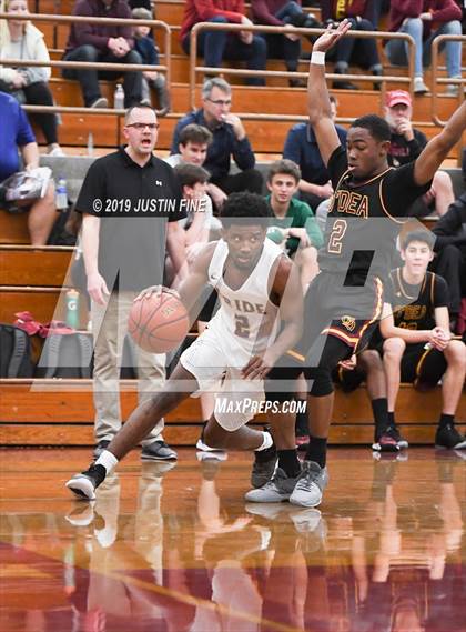 Thumbnail 2 in O'Dea vs. Mountain Pointe (Torrey Pines Holiday Classic) photogallery.
