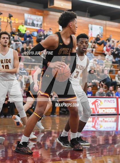 Thumbnail 2 in O'Dea vs. Mountain Pointe (Torrey Pines Holiday Classic) photogallery.