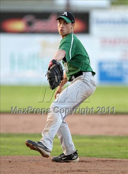 Thumbnail 2 in Avon vs. York photogallery.