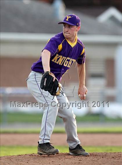 Thumbnail 1 in Avon vs. York photogallery.