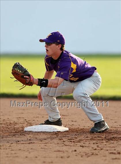 Thumbnail 3 in Avon vs. York photogallery.