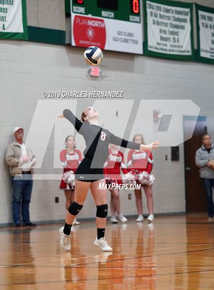 Thumbnail 1 in Thrall vs. Burton (UIL 2A Regional Playoff) photogallery.