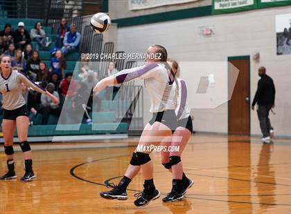 Thumbnail 1 in Thrall vs. Burton (UIL 2A Regional Playoff) photogallery.