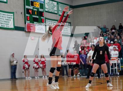 Thumbnail 1 in Thrall vs. Burton (UIL 2A Regional Playoff) photogallery.