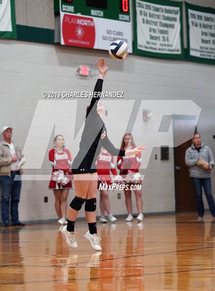 Thumbnail 3 in Thrall vs. Burton (UIL 2A Regional Playoff) photogallery.