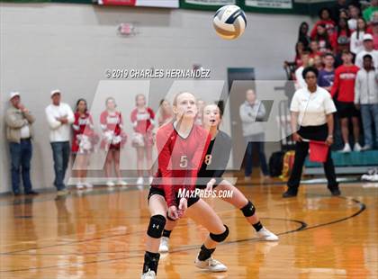 Thumbnail 3 in Thrall vs. Burton (UIL 2A Regional Playoff) photogallery.